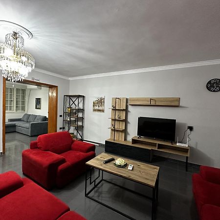 Tirana Treasure: Chic 2Br-Apartment 8Min To Skanderbeg Place Экстерьер фото